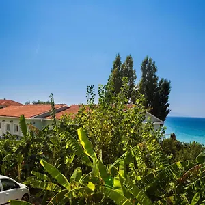 Aparthotel Stefanos