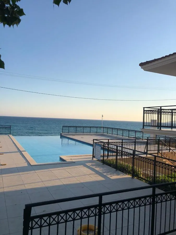 Hotel Lourdas Beach Apartments Lourdata